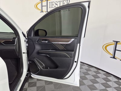 2024 GMC Acadia Denali
