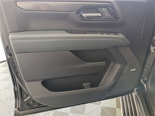 2025 GMC Yukon XL AT4