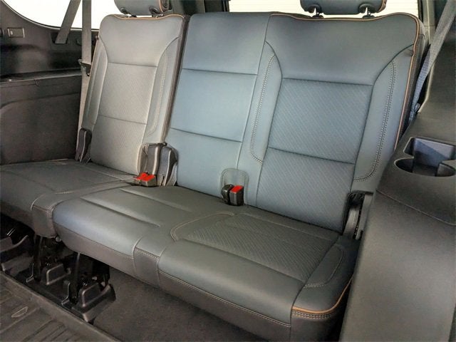 2025 GMC Yukon XL AT4