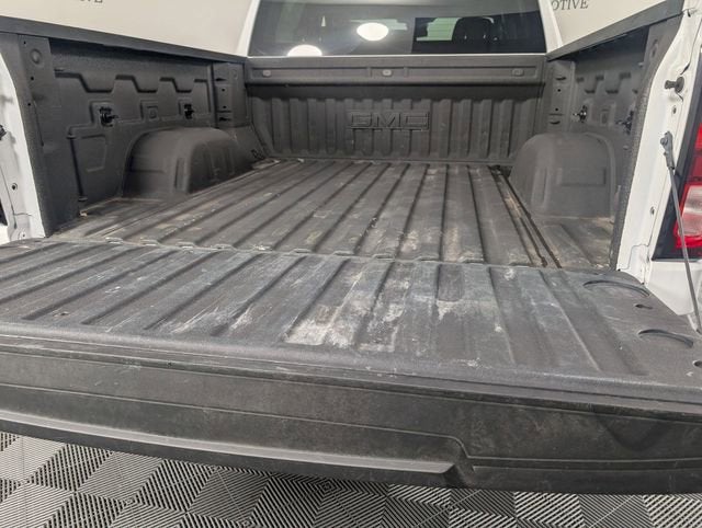2025 GMC Sierra 1500 SLE