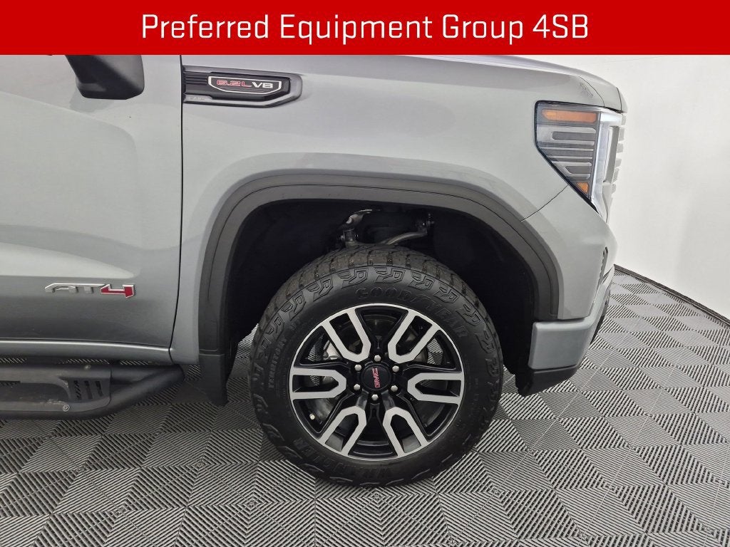 2023 GMC Sierra 1500 AT4