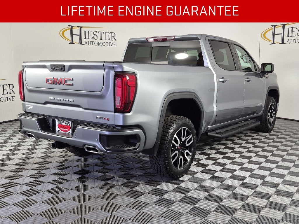 2023 GMC Sierra 1500 AT4