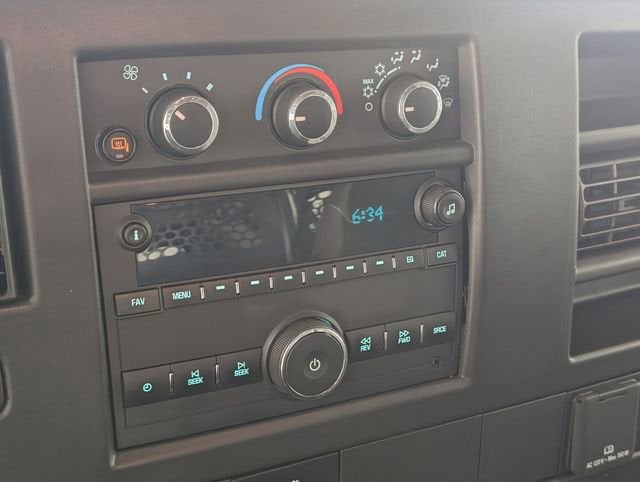 2024 GMC Savana Cargo 2500 Work Van