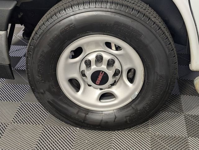 2024 GMC Savana Cargo 2500 Work Van