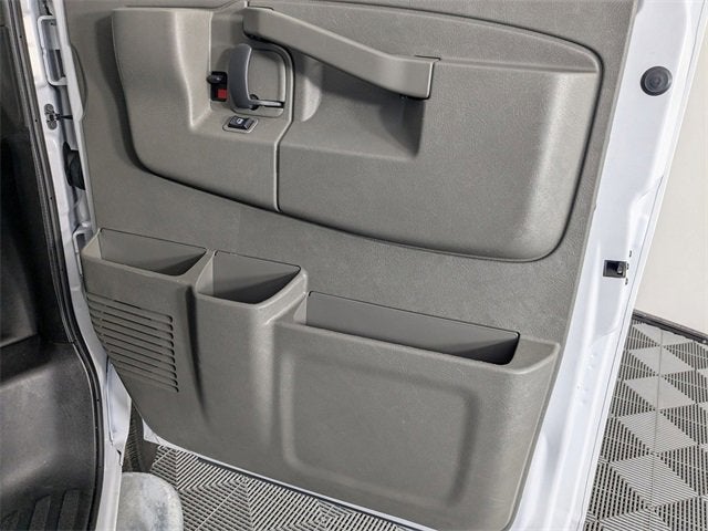 2024 GMC Savana Cargo 2500 Work Van