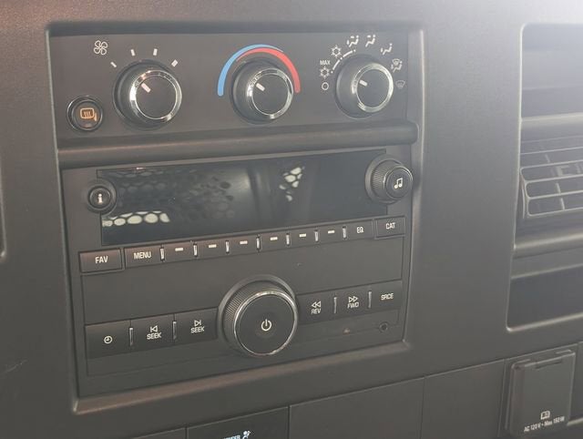 2024 GMC Savana Cargo 2500 Work Van