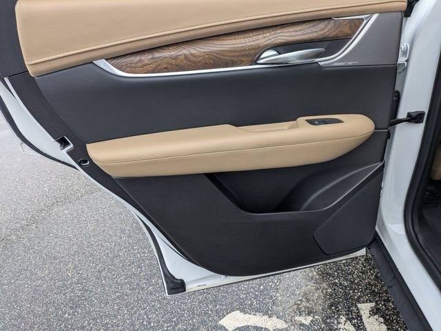 2023 Cadillac XT5 Sport