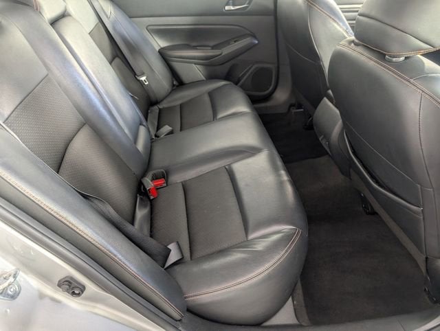 2022 Nissan Altima SR FWD