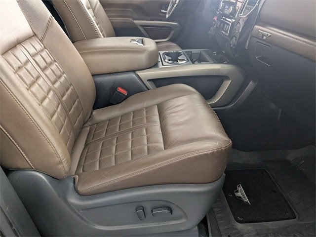 2023 Nissan Titan Platinum Reserve
