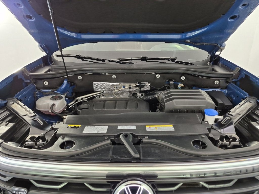 2025 Volkswagen Atlas 2.0T SEL Premium R-Line