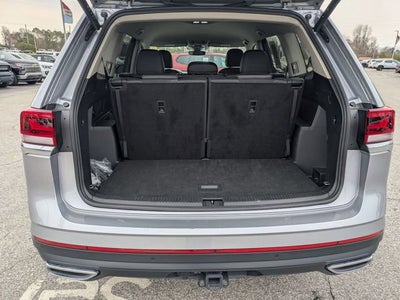 2025 Volkswagen Atlas 2.0T SE w/Technology