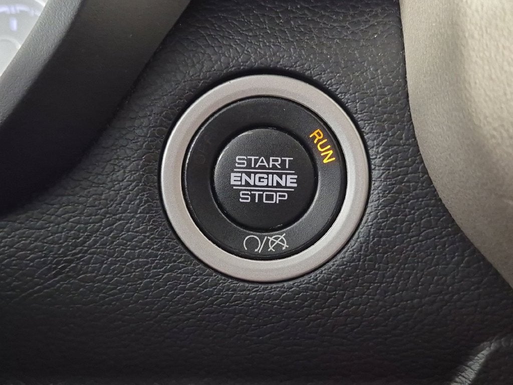 2022 RAM 2500 Laramie Crew Cab 4x4 6'4" Box