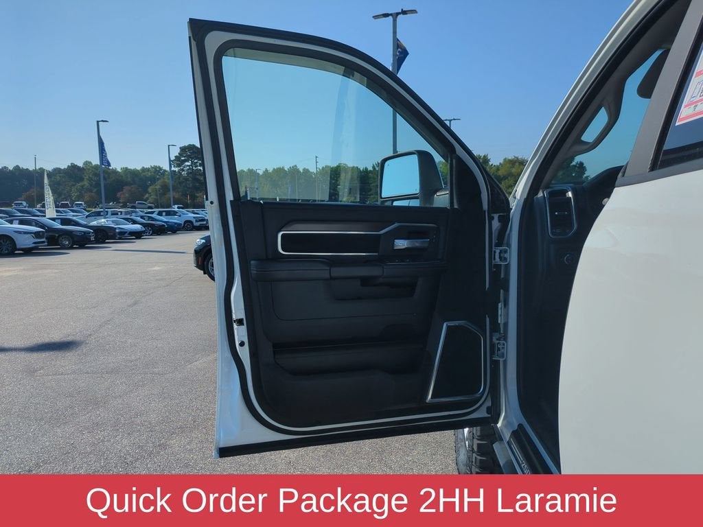 2024 RAM 2500 Laramie Crew Cab 4x4 6'4" Box