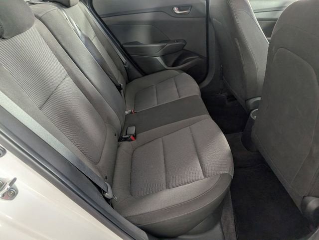 2022 Hyundai Accent SE