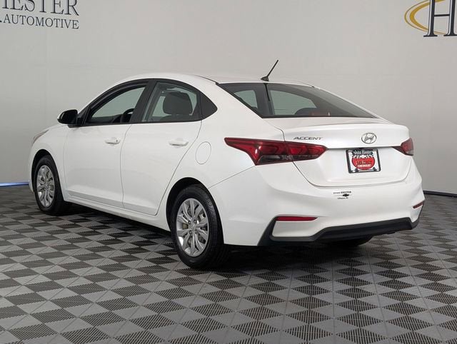 2022 Hyundai Accent SE