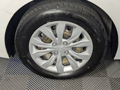 2022 Hyundai Accent SE