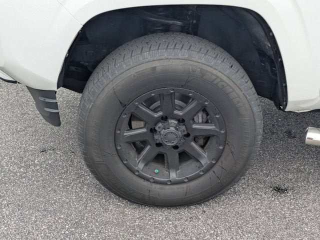 2019 Toyota Tacoma SR V6