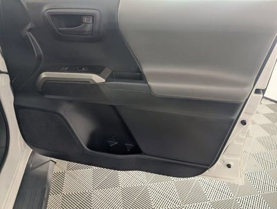 2017 Toyota Tacoma SR5 V6