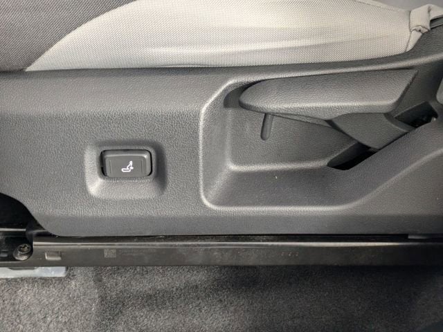 2025 Toyota Tacoma 4WD SR