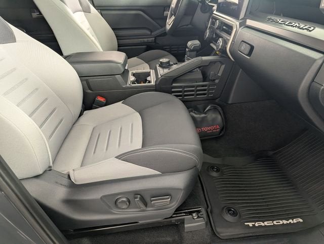 2024 Toyota Tacoma Hybrid TRD Off Road 4WD