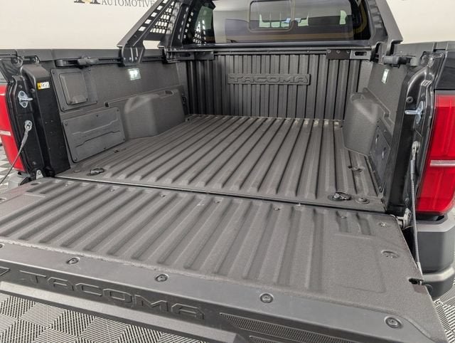 2025 Toyota Tacoma Hybrid Trailhunter