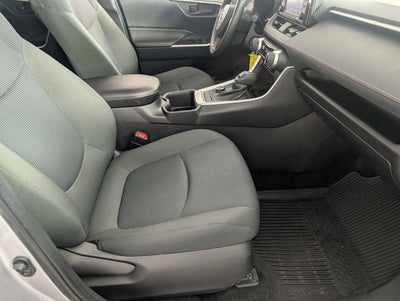 2022 Toyota RAV4 Hybrid LE