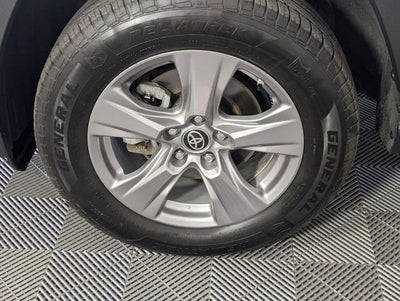 2022 Toyota RAV4 Hybrid LE