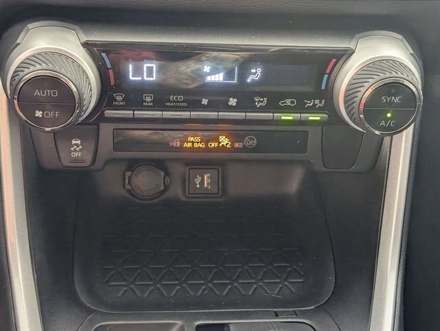 2023 Toyota RAV4 Hybrid LE