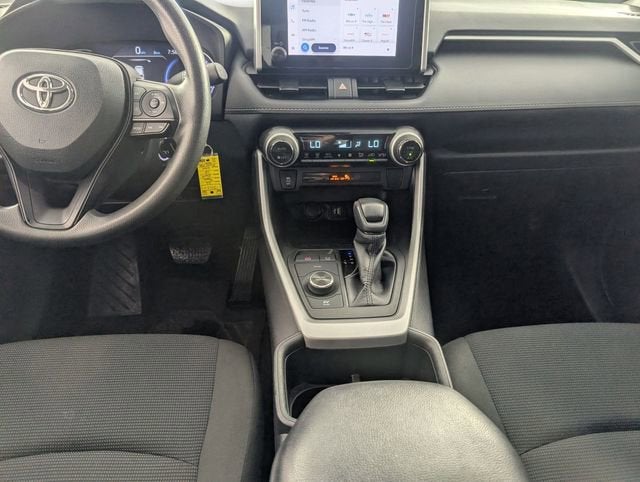2023 Toyota RAV4 Hybrid LE