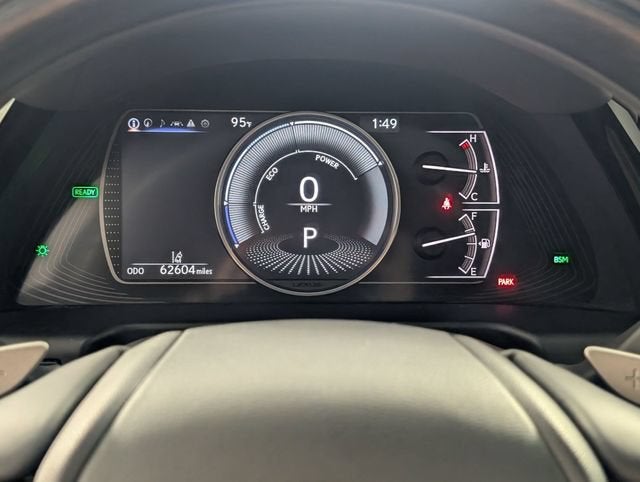 2022 Lexus ES 300h Ultra Luxury