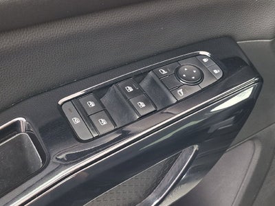 2022 Nissan Pathfinder SV 4WD