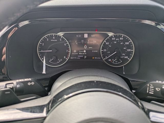 2022 Nissan Pathfinder SL