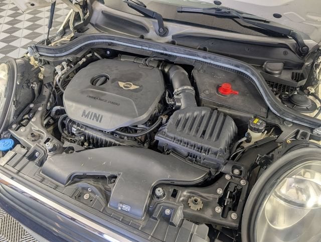 2017 MINI Hardtop Cooper