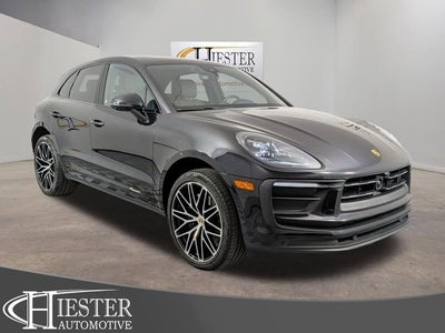 2023 Porsche Macan T
