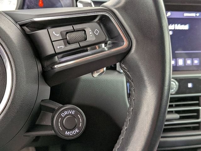 2023 Porsche Macan T