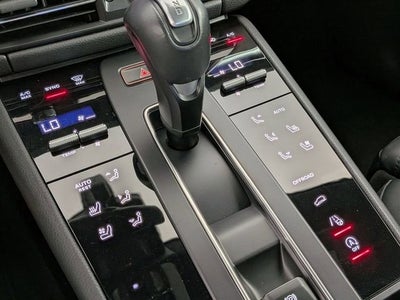 2023 Porsche Macan T