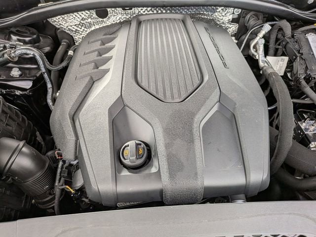 2023 Porsche Macan T