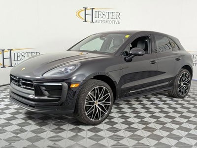 2023 Porsche Macan T