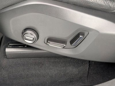 2023 Volvo XC90 Recharge Plug-In Hyb Plus Dark Theme