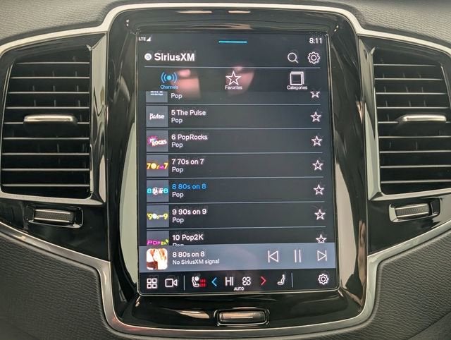 2023 Volvo XC90 Recharge Plug-In Hyb Plus Dark Theme