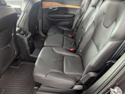 2023 Volvo XC90 Recharge Plug-In Hyb Plus Dark Theme